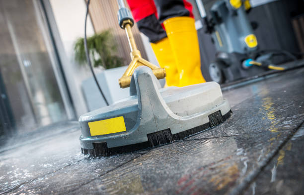 Best Roof Pressure Washing  in East Griffin, GA