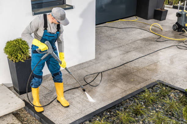 Best Garage Pressure Washing  in East Griffin, GA